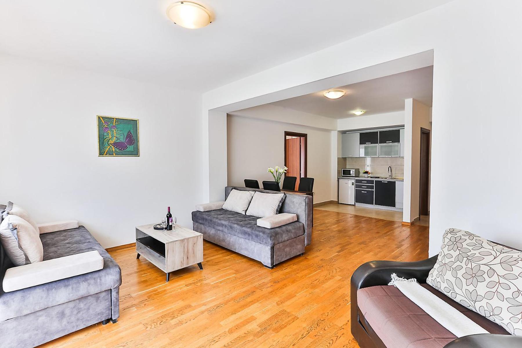 City Montesun Apartments 2 Μπούντβα Εξωτερικό φωτογραφία