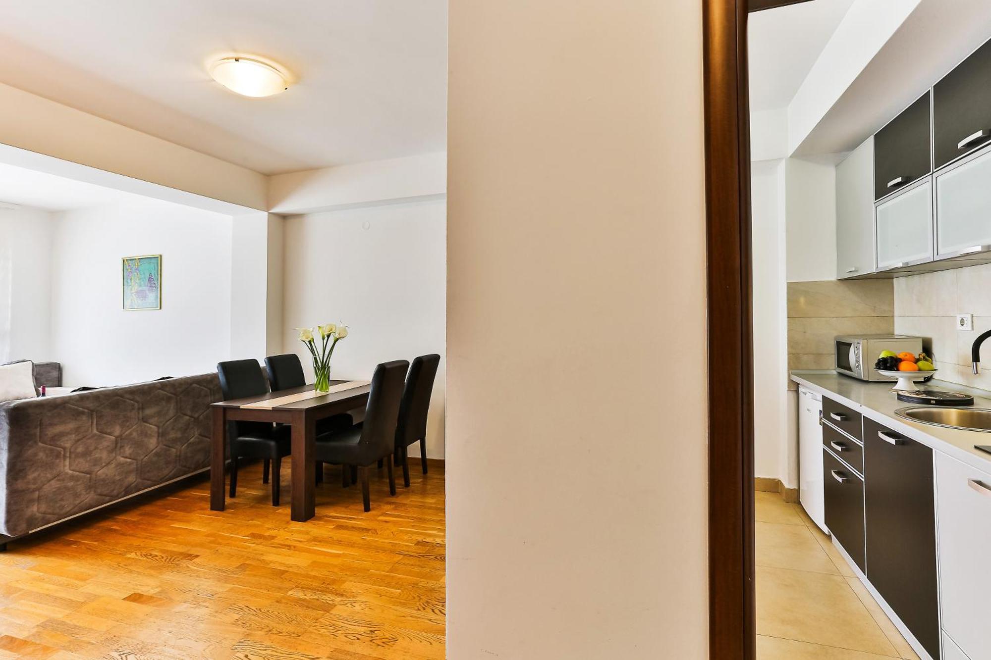 City Montesun Apartments 2 Μπούντβα Εξωτερικό φωτογραφία