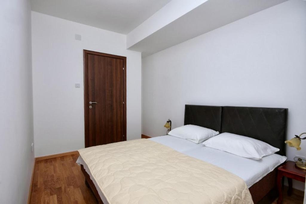 City Montesun Apartments 2 Μπούντβα Εξωτερικό φωτογραφία